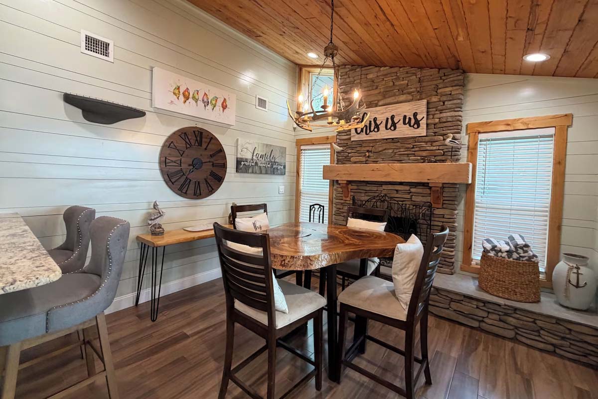 Mason Creek Lodge